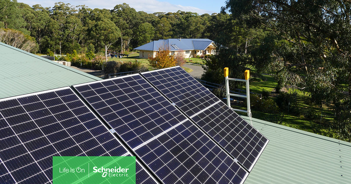 Customer Story: Green Energy without Compromising Lifestyle - Schneider ...